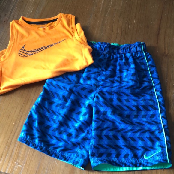 nike swimsuit boys
